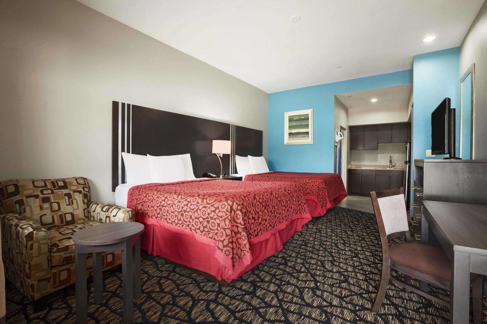 Days Inn & Suites By Wyndham Houston North-Spring Westfield Exterior foto